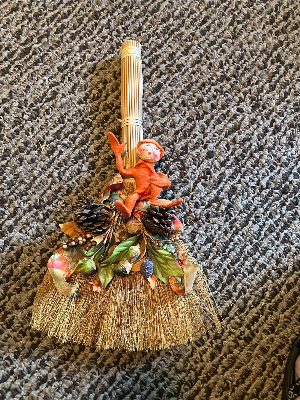 Vintage Annalee 18" Broom with a 5" Autumn Elf.